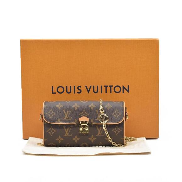 Louis Vuitton Handbags - Louis Vuitton LV Monogram Pochette Camille